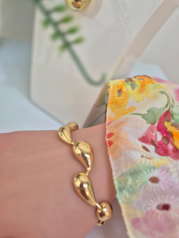 Teardrop Bracelet - Gold Tone