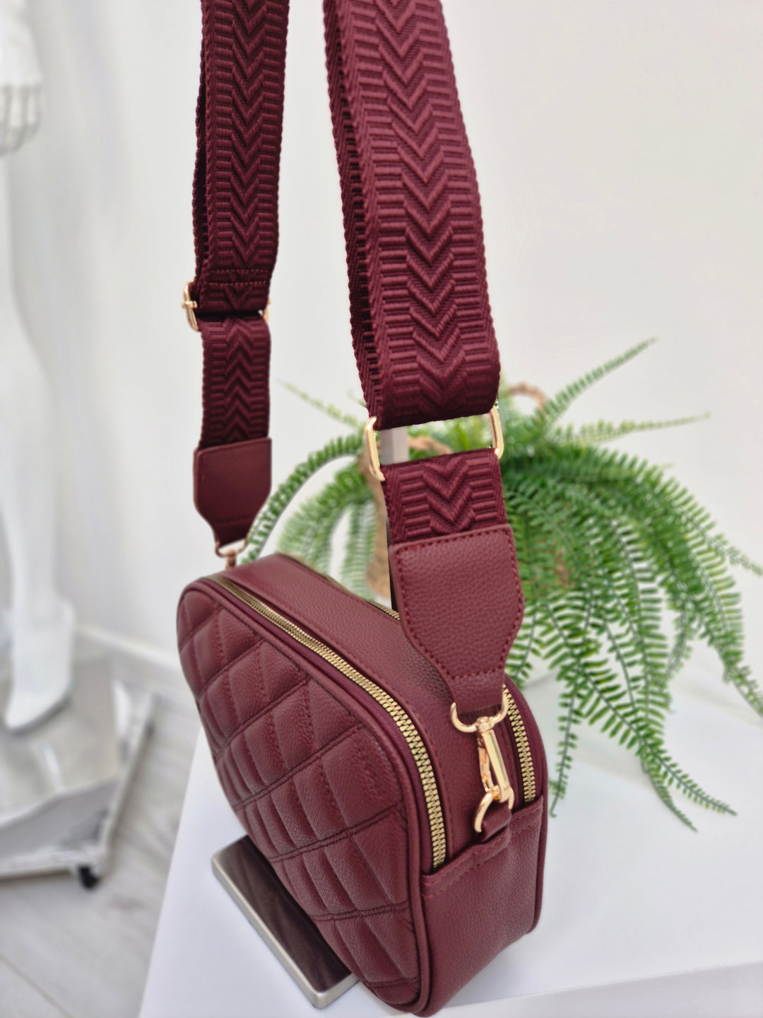 Diamond Quilted Bag - Wine (Gold Tone)
