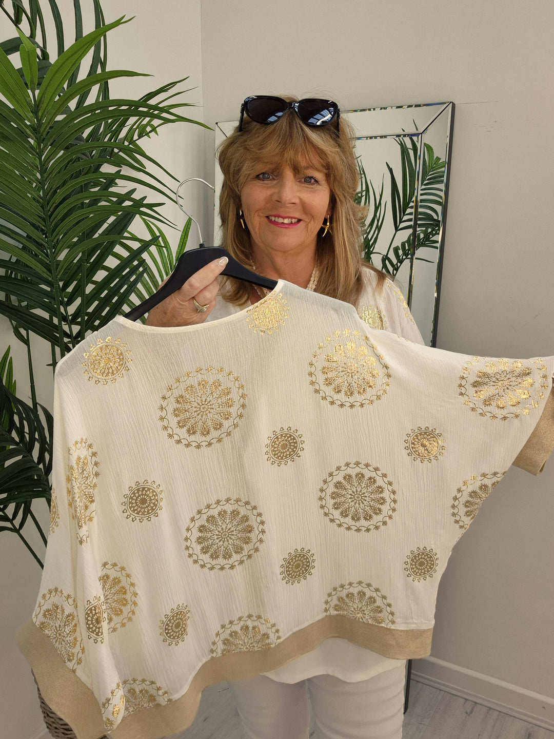Ibiza Floral Jacket - White/Gold - (Loose Fit)