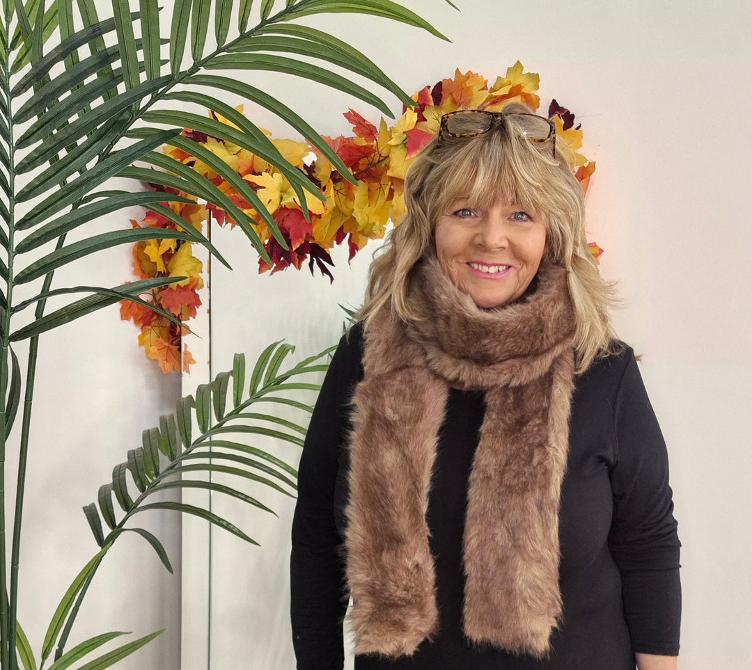 Oslo Faux Fur Long Scarf - Milk Chocolate