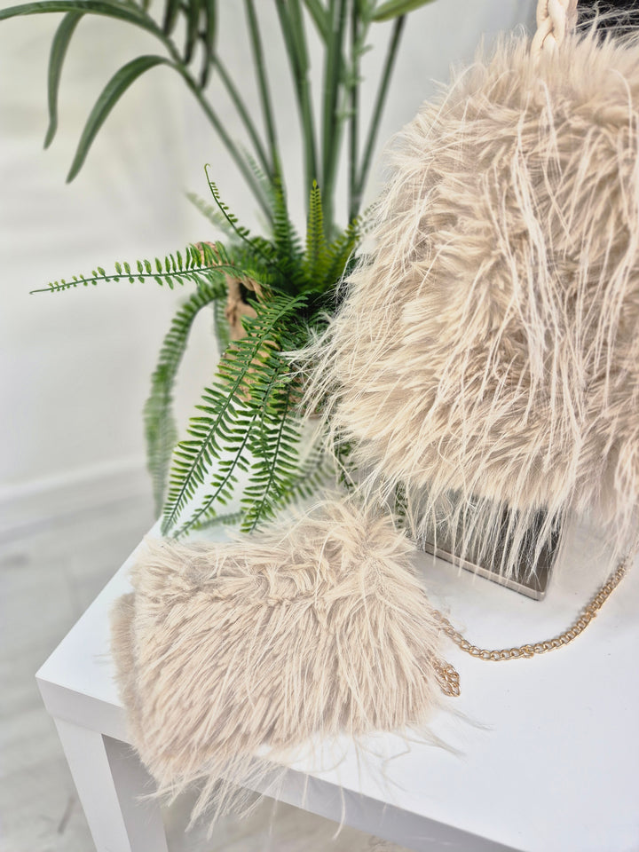 Oslo Faux Fur Shaggy Fingerless Gloves/Cuffs - Cream