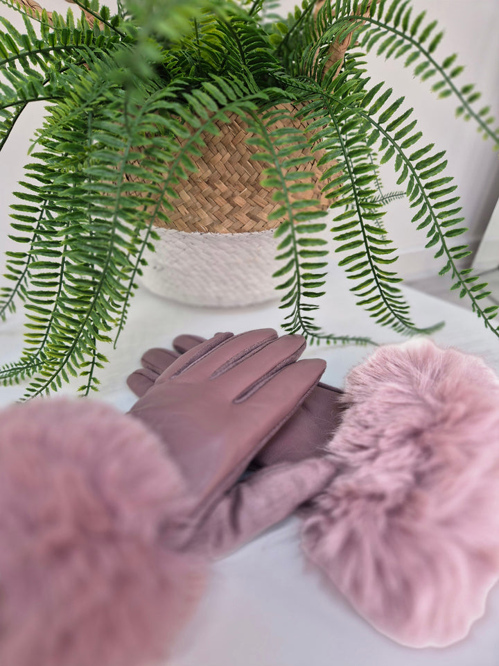 Oslo Gloves with Faux Leather & Faux Fur - Dusky Pink