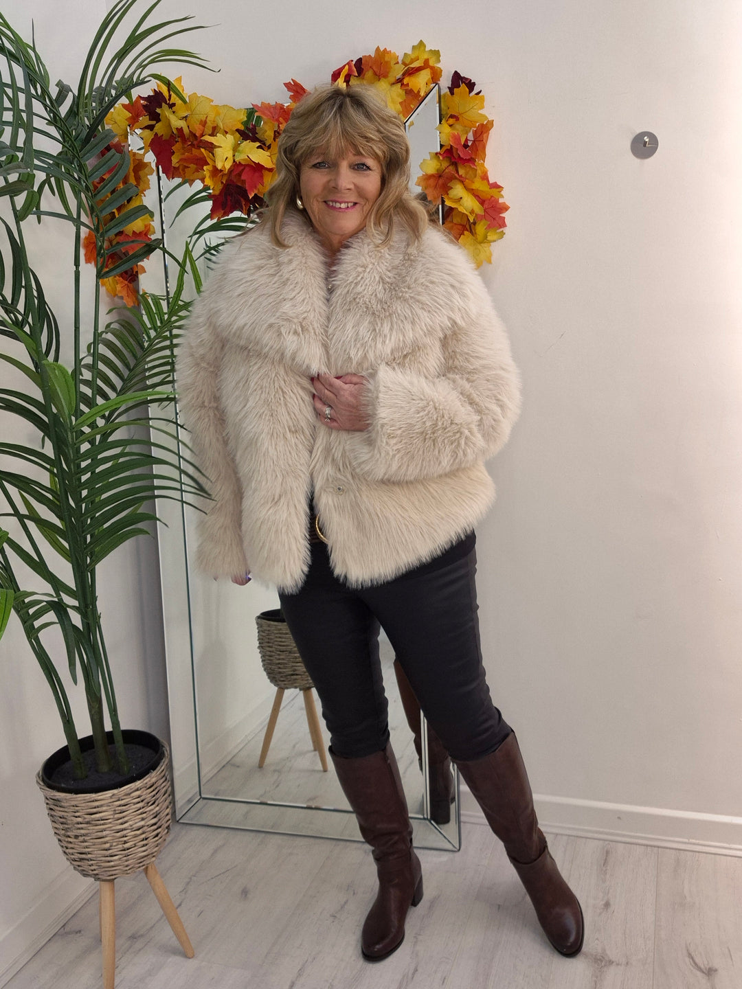 Oslo Faux Fur Shawl Collar Jacket - Creamy Stone (One Size/Curvy - fitting from Size 14 up to Size 18)