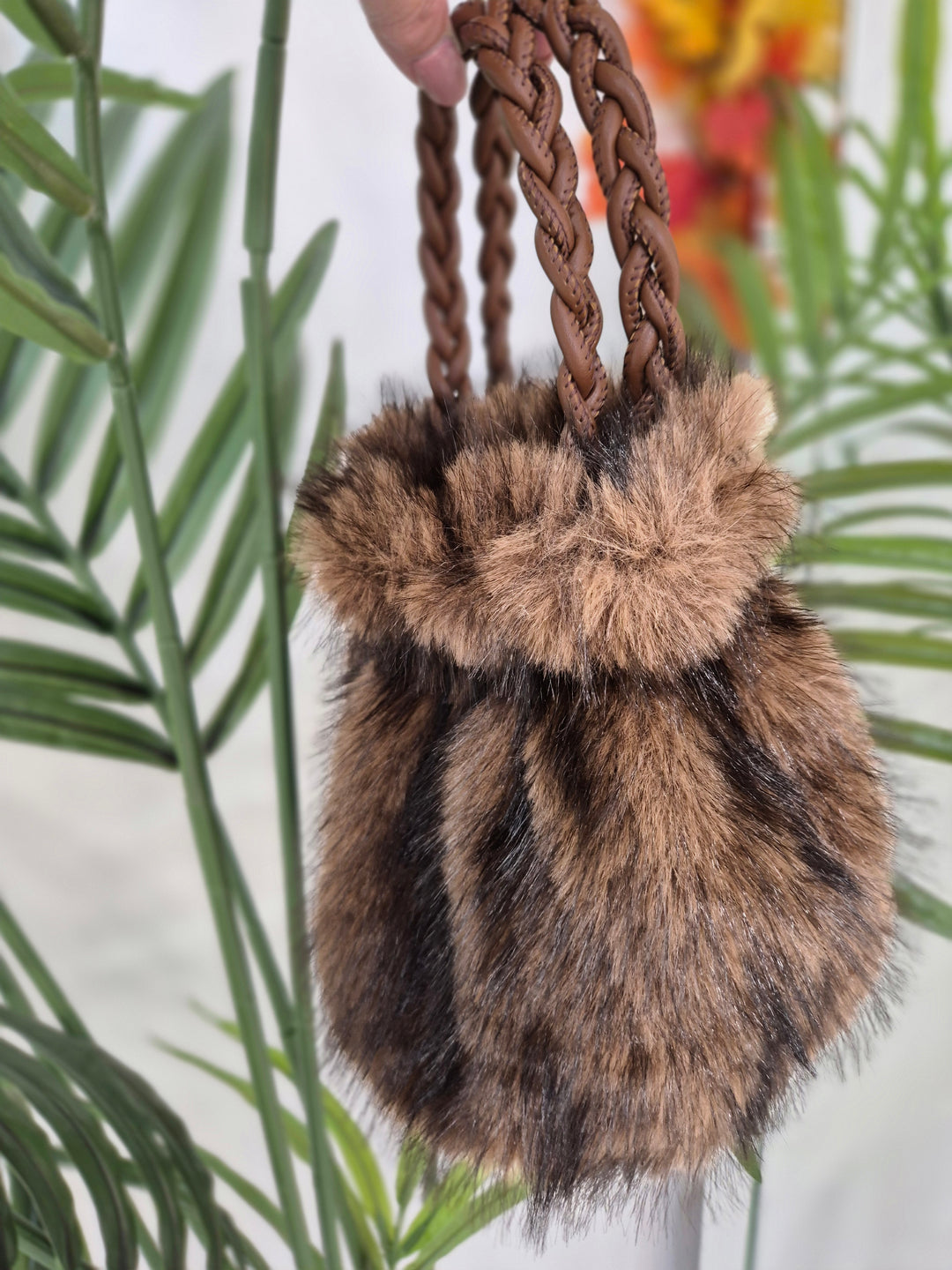 Oslo Faux Fur Bucket Bag - Chocolate