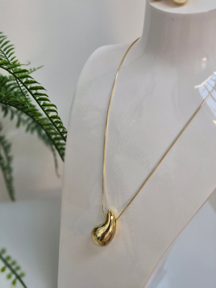 Teardrop Necklace & Earrings Set (Gold Tone)