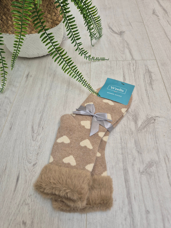Cosy Fluffy Fur Fur Soft Socks - (choose your Design)