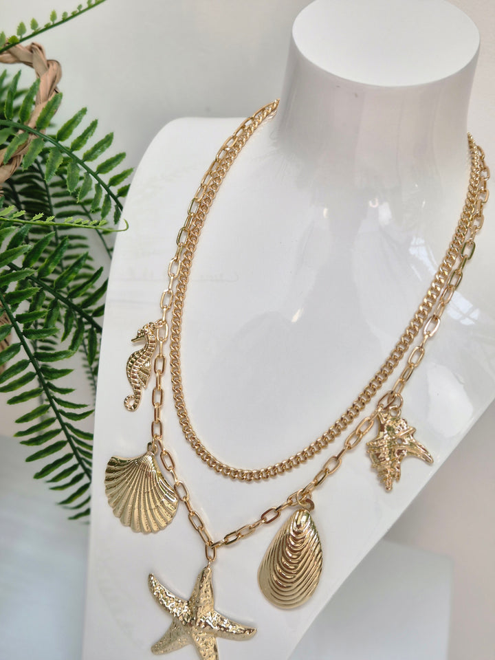 Starfish Beach Vibes Necklace (Gold Tone)