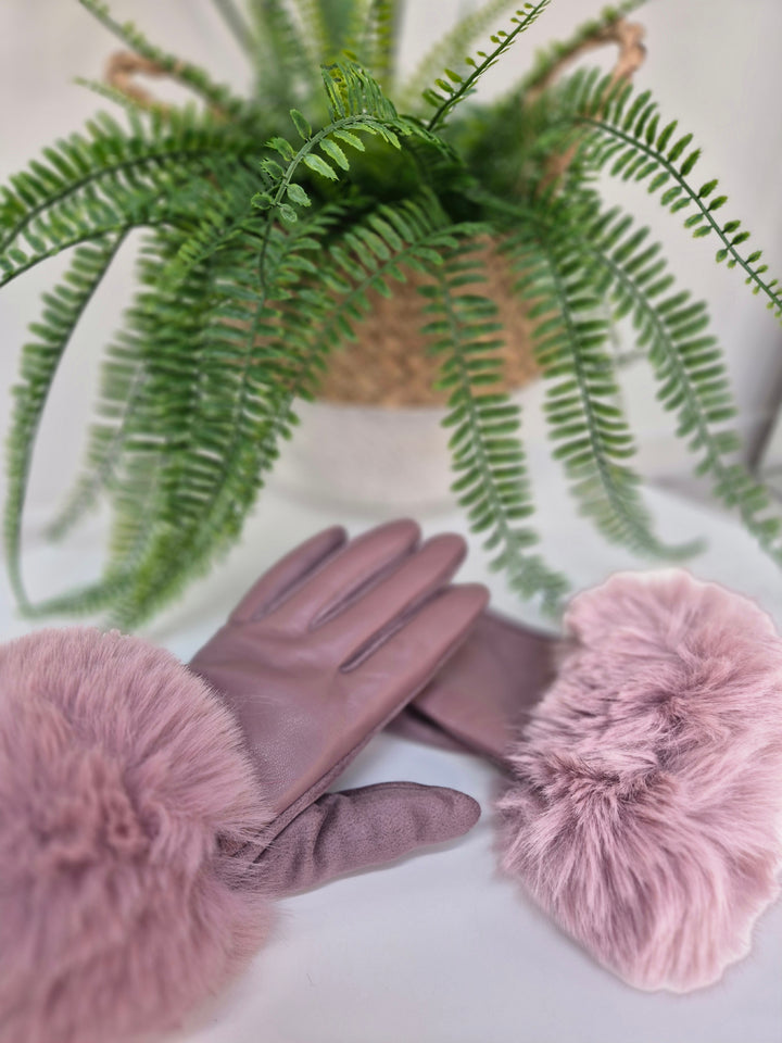 Oslo Gloves with Faux Leather & Faux Fur - Dusky Pink