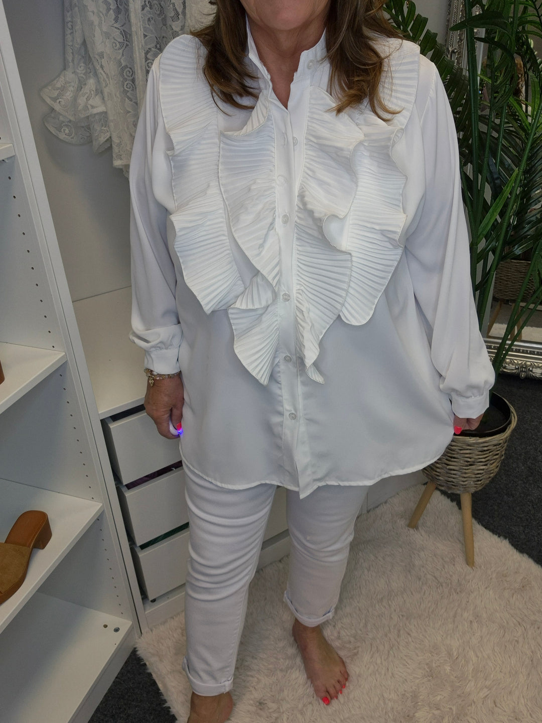 Rita Ruffle Blouse - choose your Colour (Curvy)