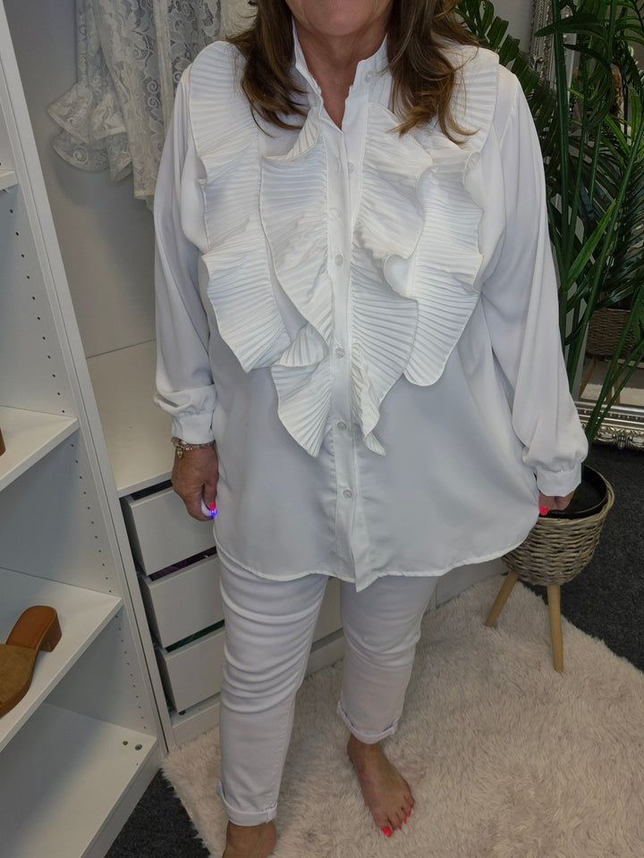 Rita Ruffle Blouse - choose your Colour (Curvy)