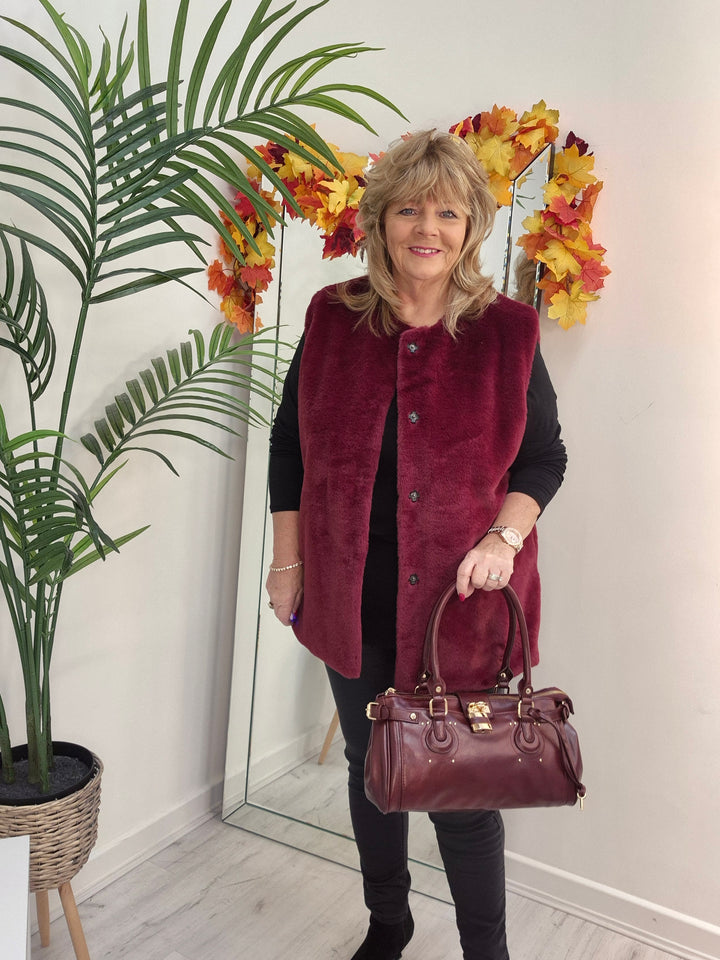 Oslo Faux Fur Gilet - Wine (Curvy fits from 14 up to Size 20)
