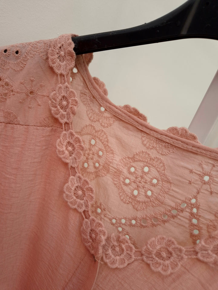 Belinda Broderie Anglaise Top - (choose your Colour) (Curvy)