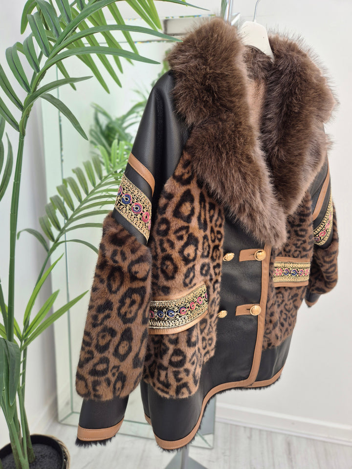 Oslo Faux Fur/Faux Leather Jacket - Chocolate Leopard - (Oversized fits Size 12/14 to Size 18/20/20)
