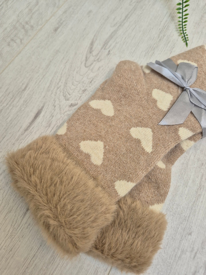 Cosy Fluffy Fur Fur Soft Socks - (choose your Design)
