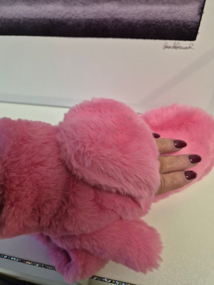 Oslo Faux Fur Mittens - Pink - Wear as Fingerless or Mittens)