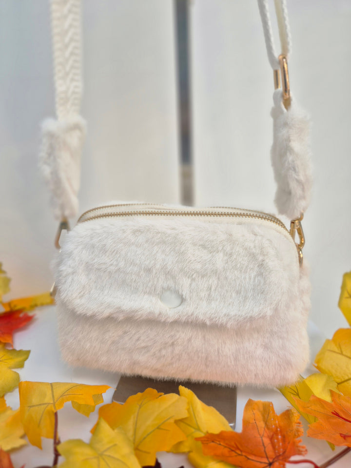 Oslo Faux Fur Bag - Winter White