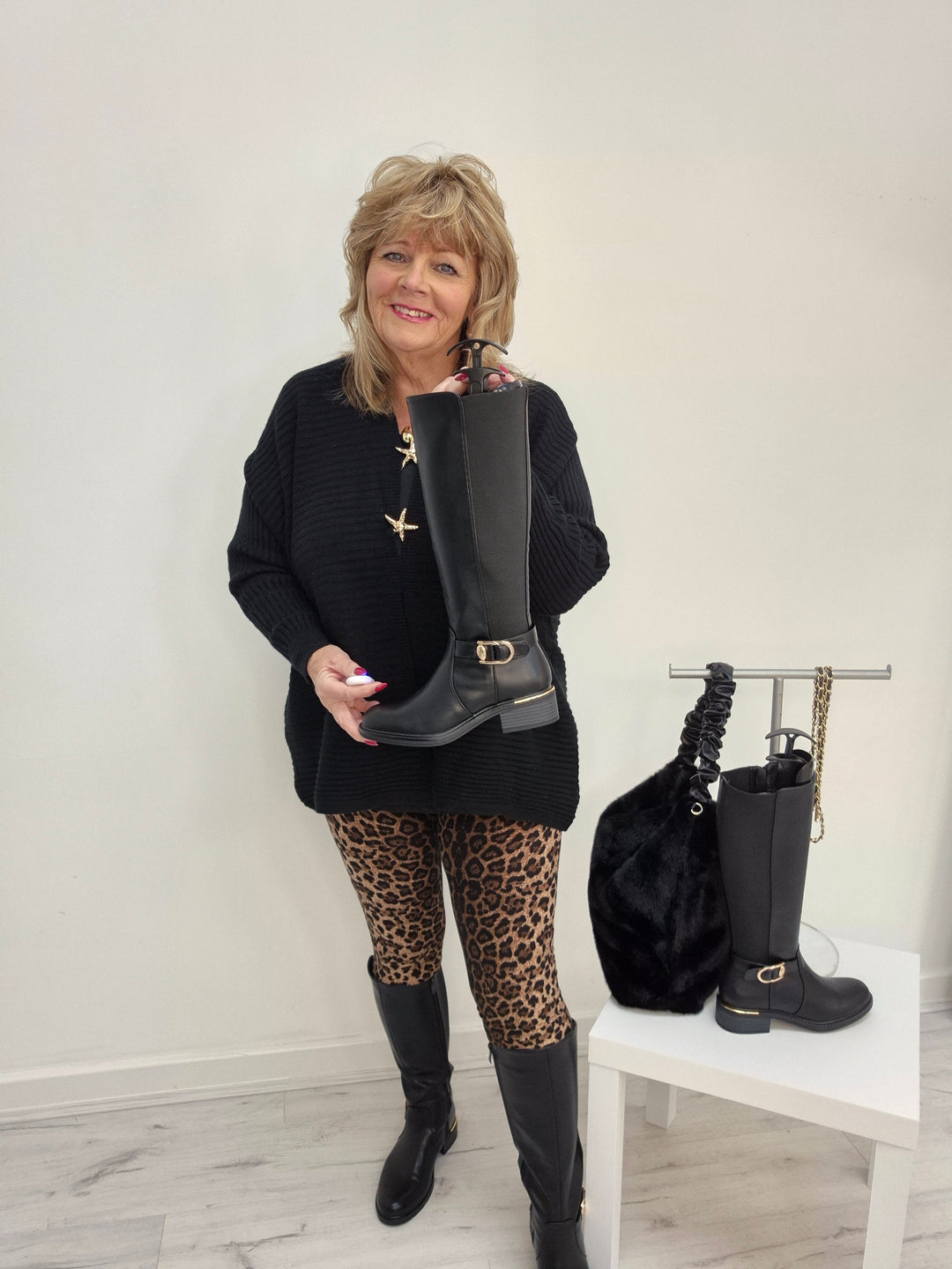 Lizzy Leopard Leggings (Soft Touch) - (choose your Size)