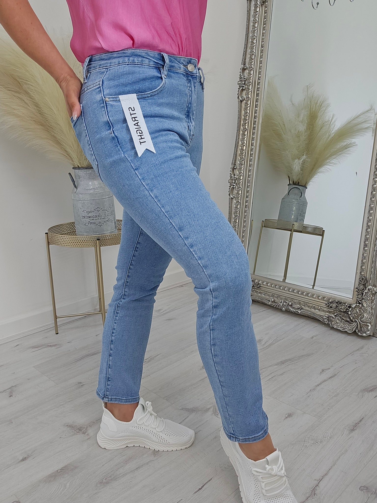 Straight Leg Jeans - Light Denim (All Sizes)