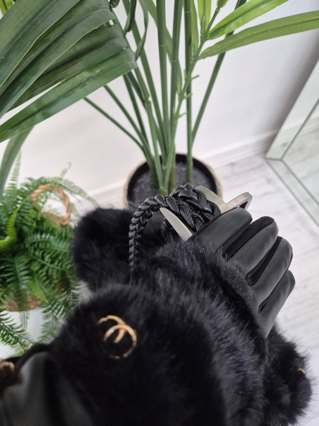 Oslo Gloves with Faux Leather & Faux Fur - Black with Gold Tone Logo