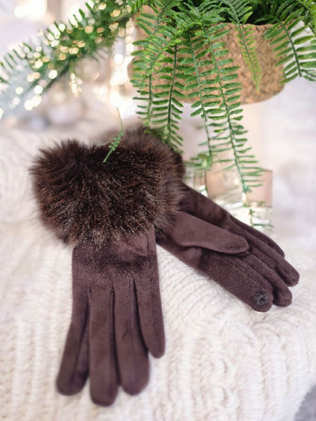 Oslo Gloves with Faux Fur - Chocolate
