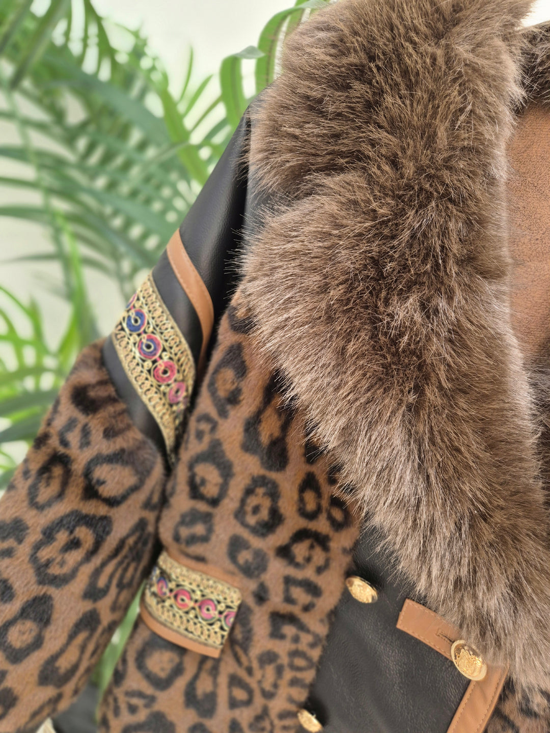 Oslo Faux Fur/Faux Leather Jacket - Chocolate Leopard - (Oversized fits Size 12/14 to Size 18/20/20)