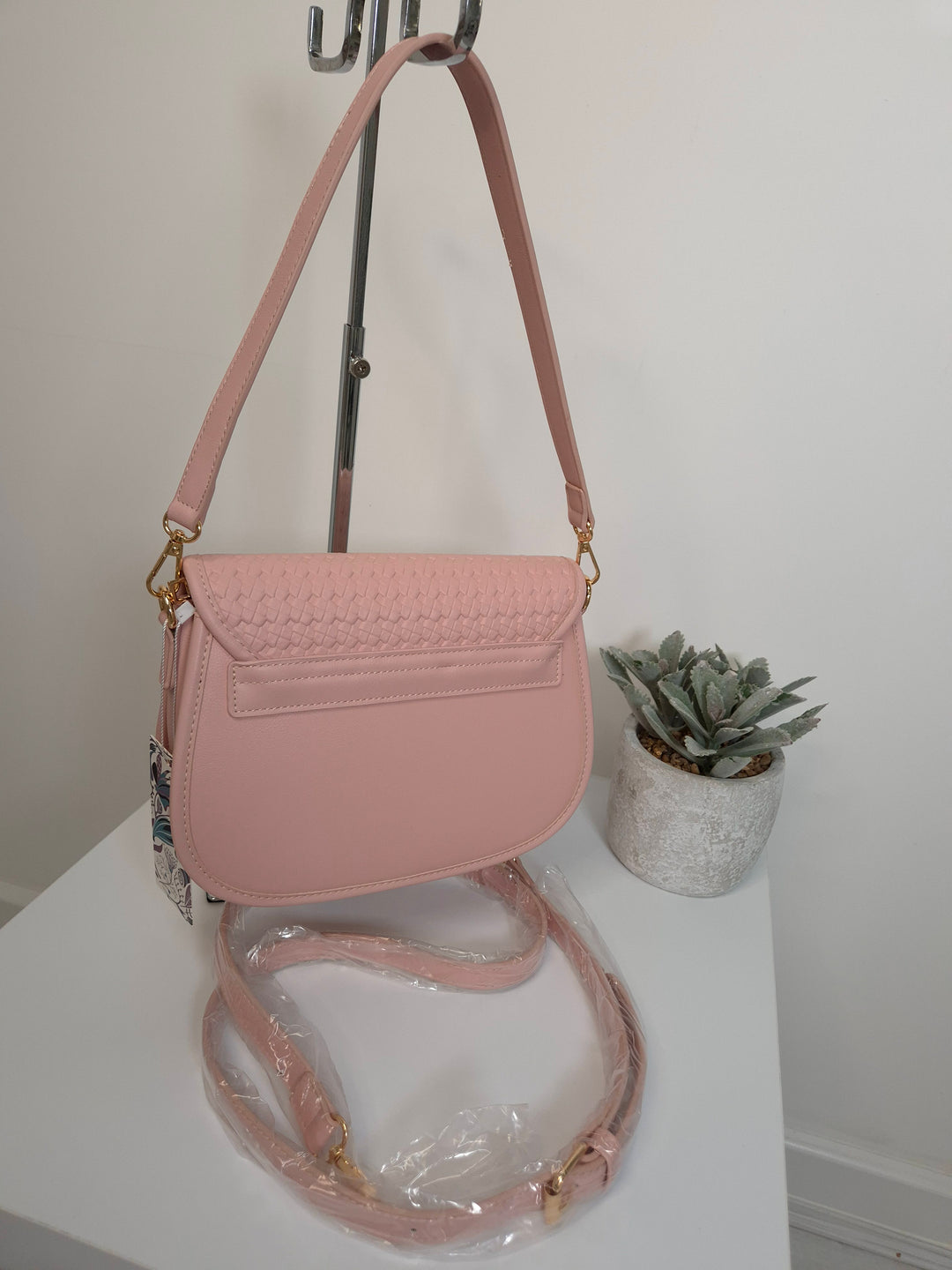 Knightsbridge Woven Bag - (choose your Colour)