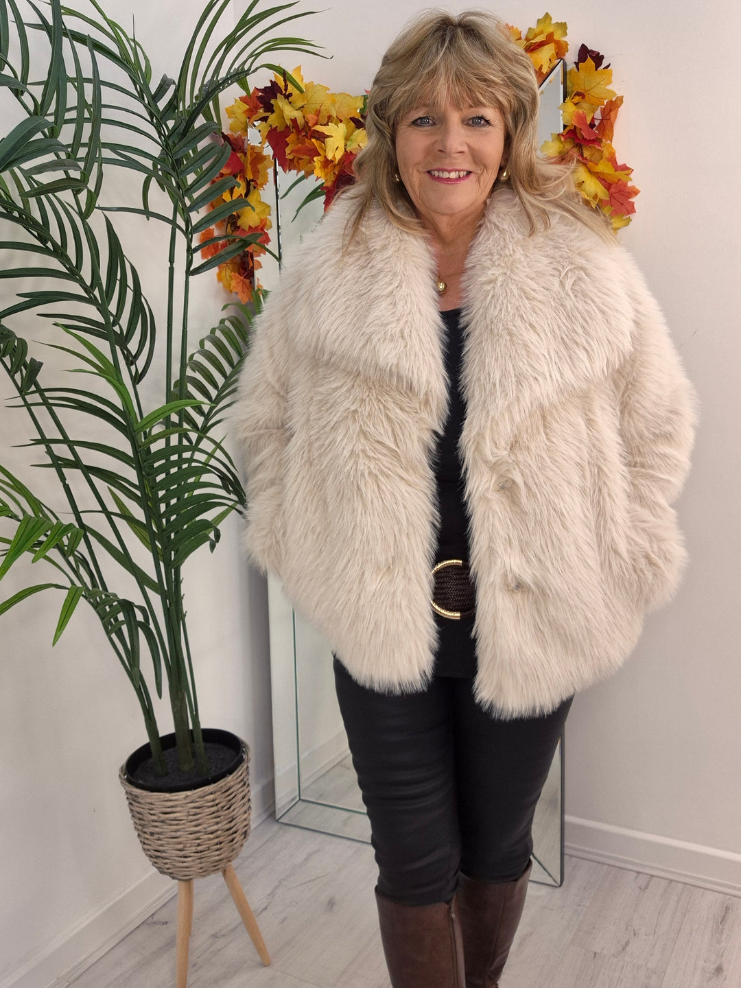 Oslo Faux Fur Shawl Collar Jacket - Creamy Stone (One Size/Curvy - fitting from Size 14 up to Size 18)