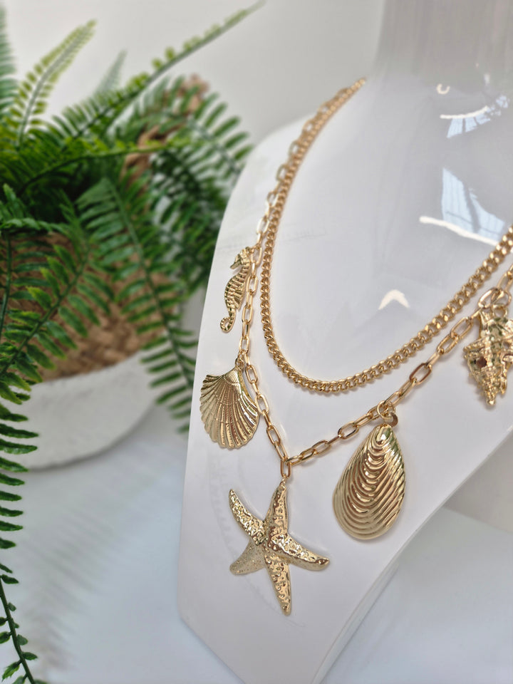 Starfish Beach Vibes Necklace (Gold Tone)