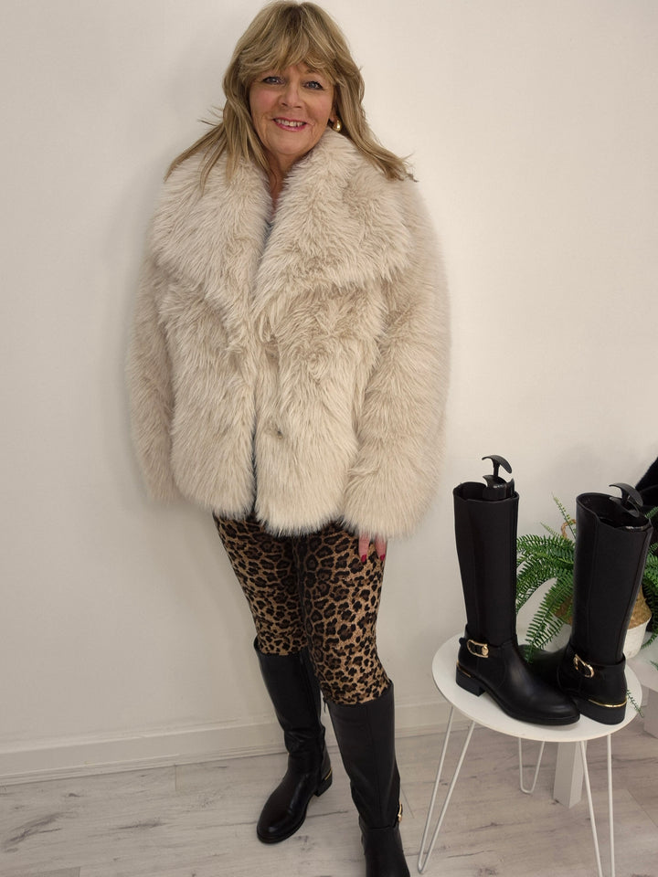 Lizzy Leopard Leggings (Soft Touch) - (choose your Size)