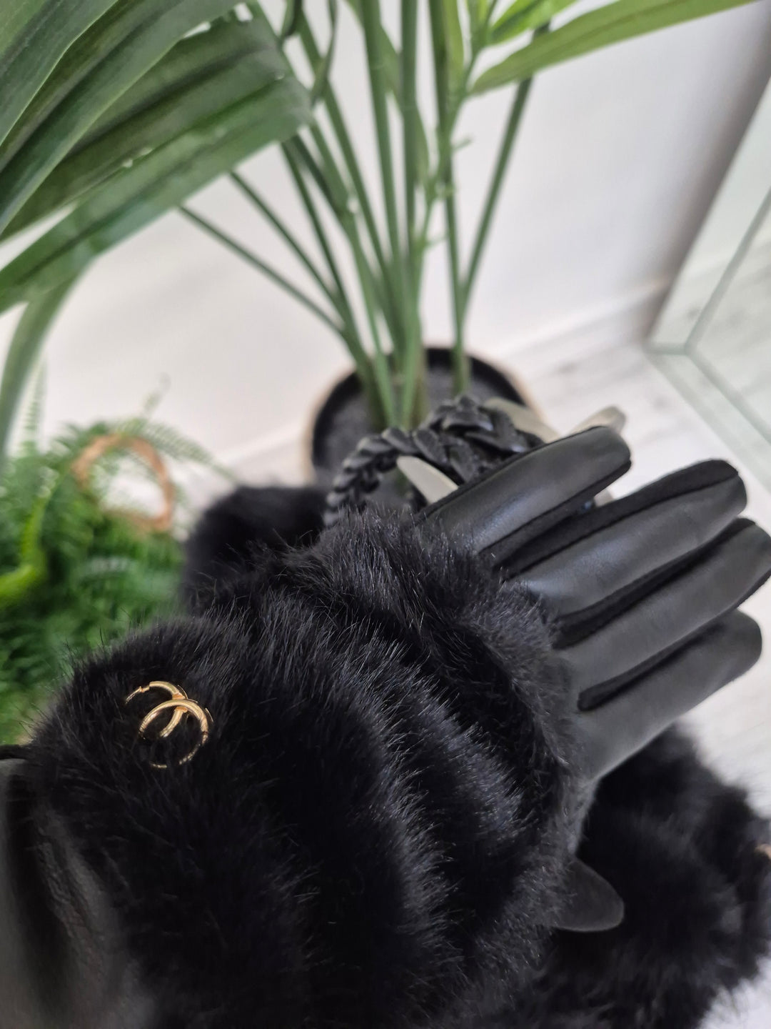 Oslo Gloves with Faux Leather & Faux Fur - Black with Gold Tone Logo