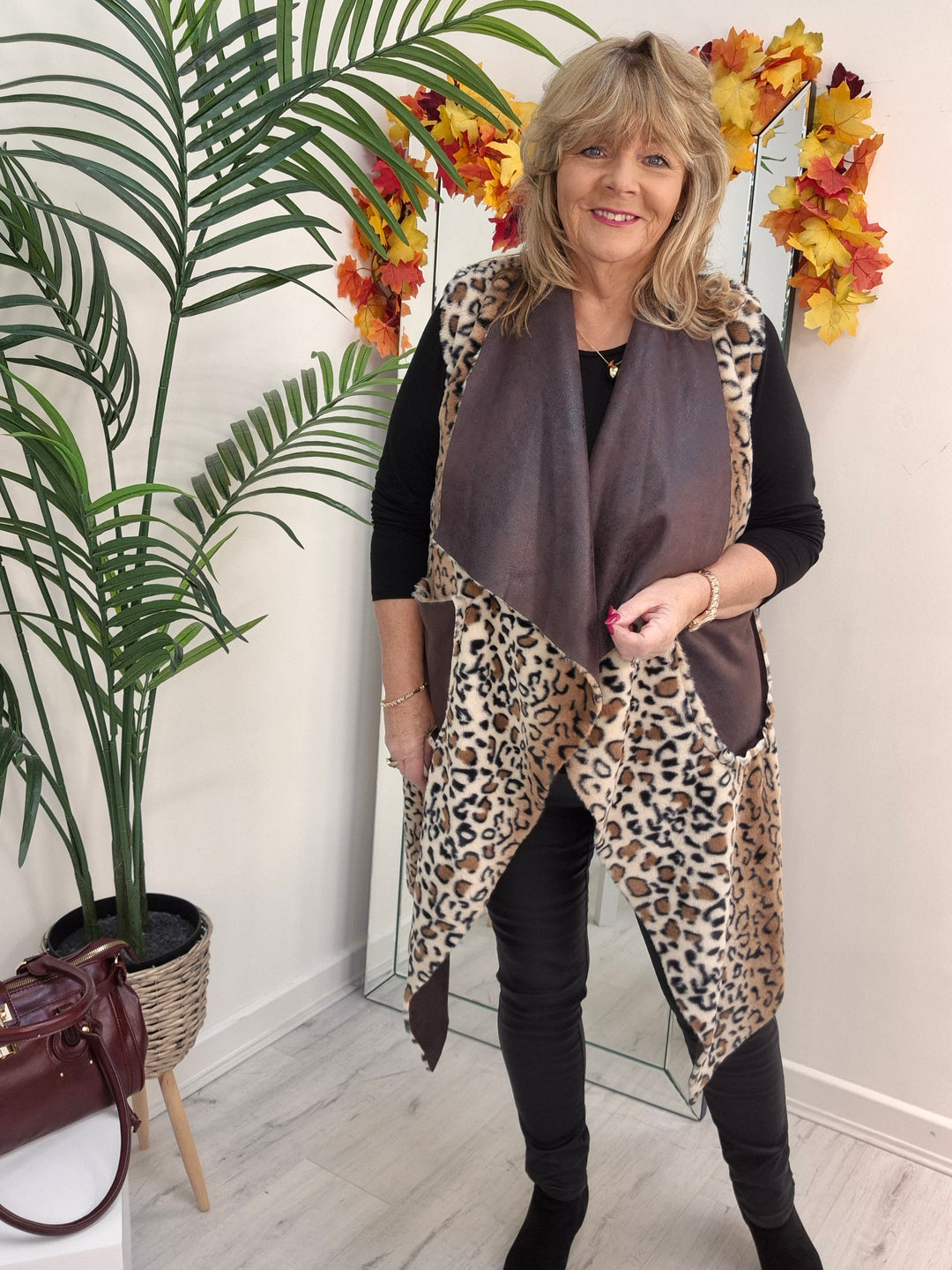 Oslo Faux Fur Reversible Gilet - Chocolate Leopard (Oversized, fitting from Size 12 up to Size 16)