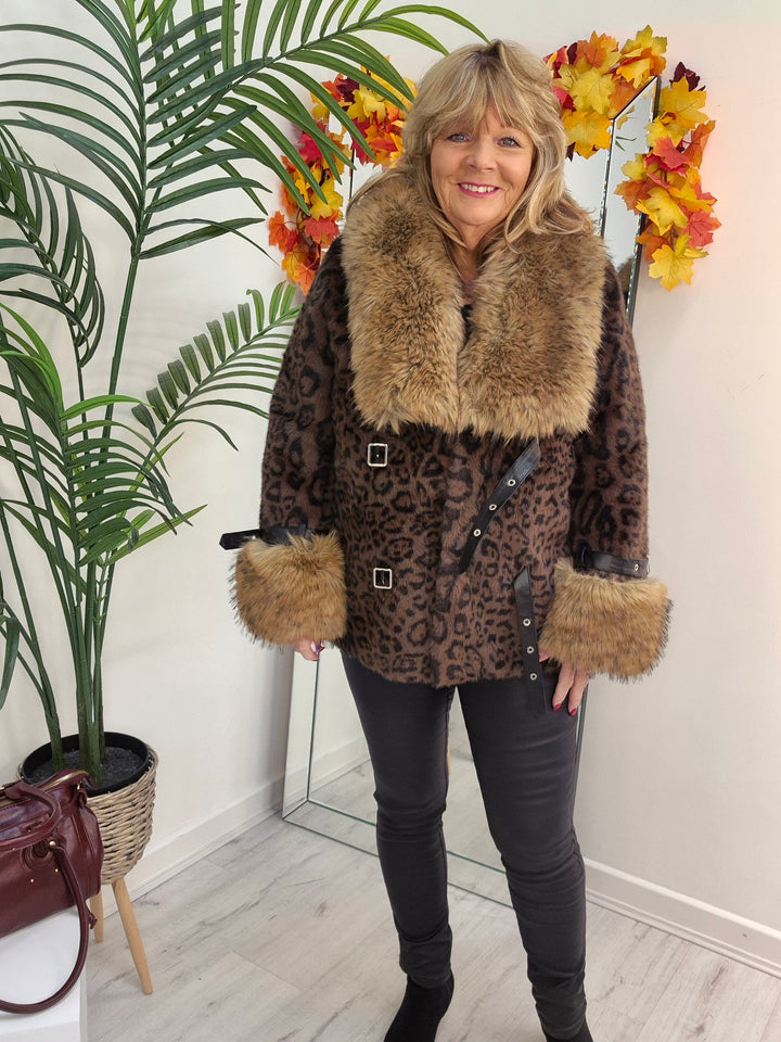 Oslo Faux Fur Jacket with Shawl Collar & Cuffs (One Size - fits from 12 up to Size 18)