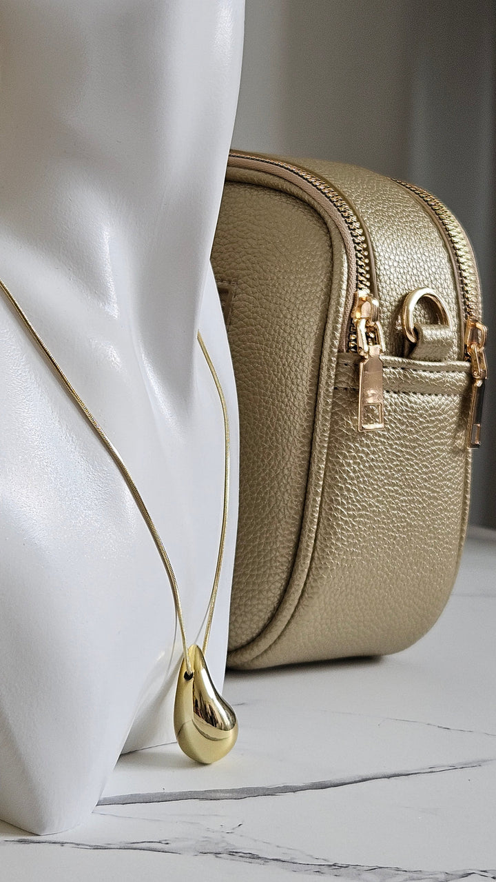 Teardrop Necklace & Earrings Set (Gold Tone)