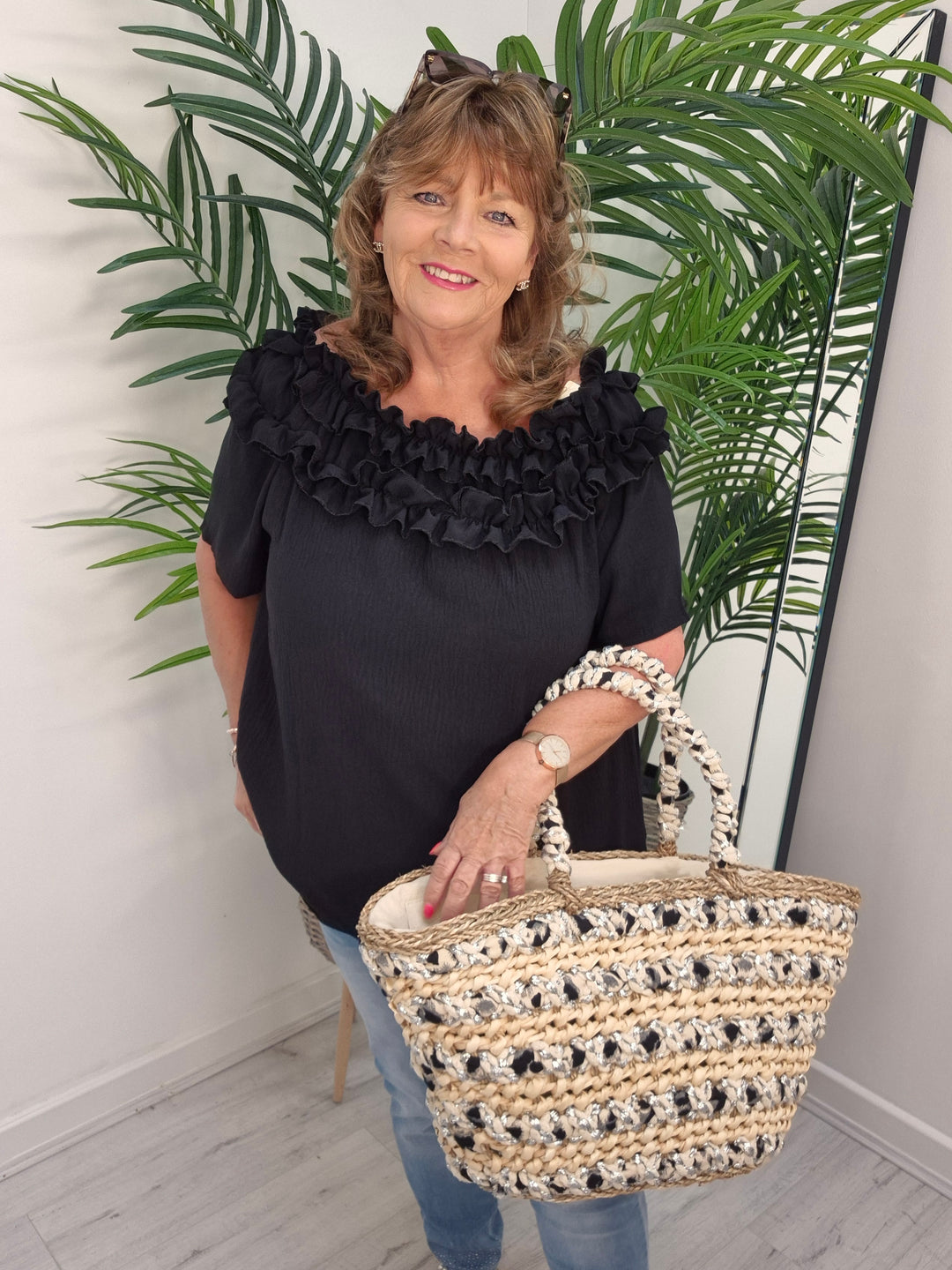 Bella Bardot Top - (choose your Colour) - (Curvy)