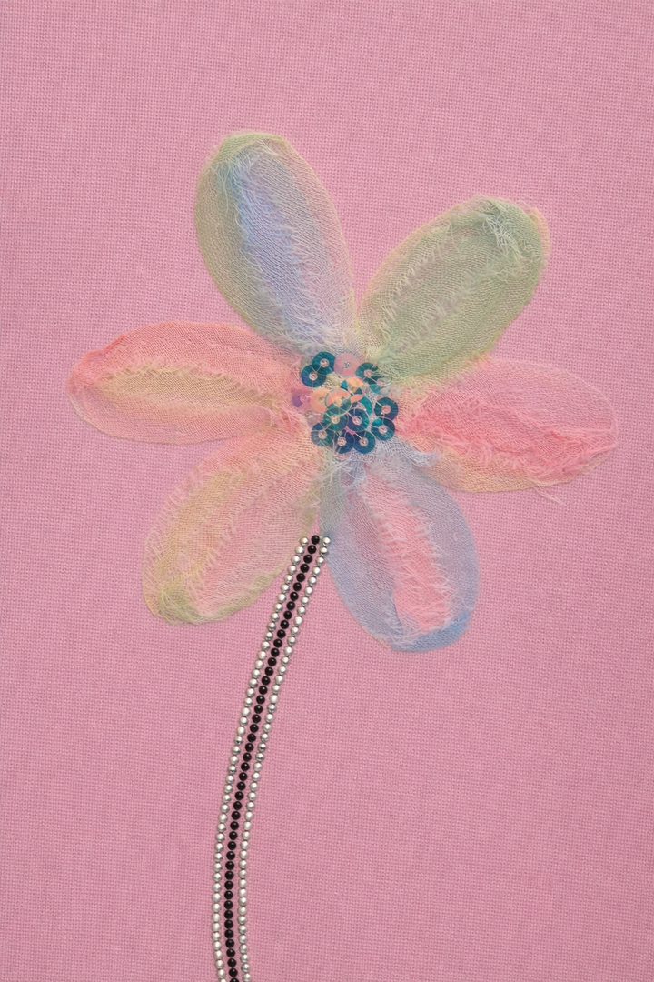 Daisy Crystal Tee Shirt  - Pink (One Size/Curvy, fits Size 12/14 to 16/18)