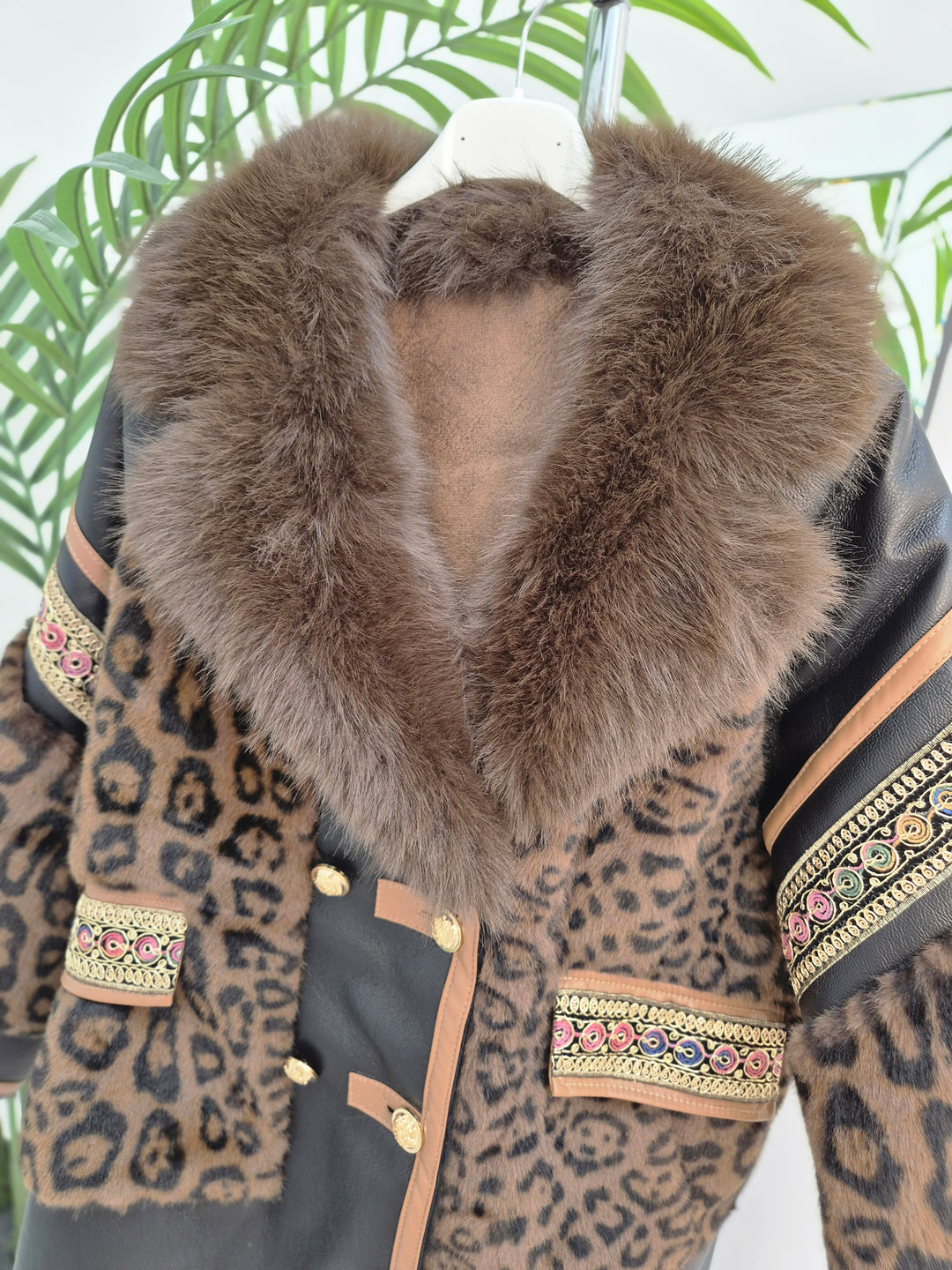 Oslo Faux Fur/Faux Leather Jacket - Chocolate Leopard - (Oversized fits Size 12/14 to Size 18/20/20)