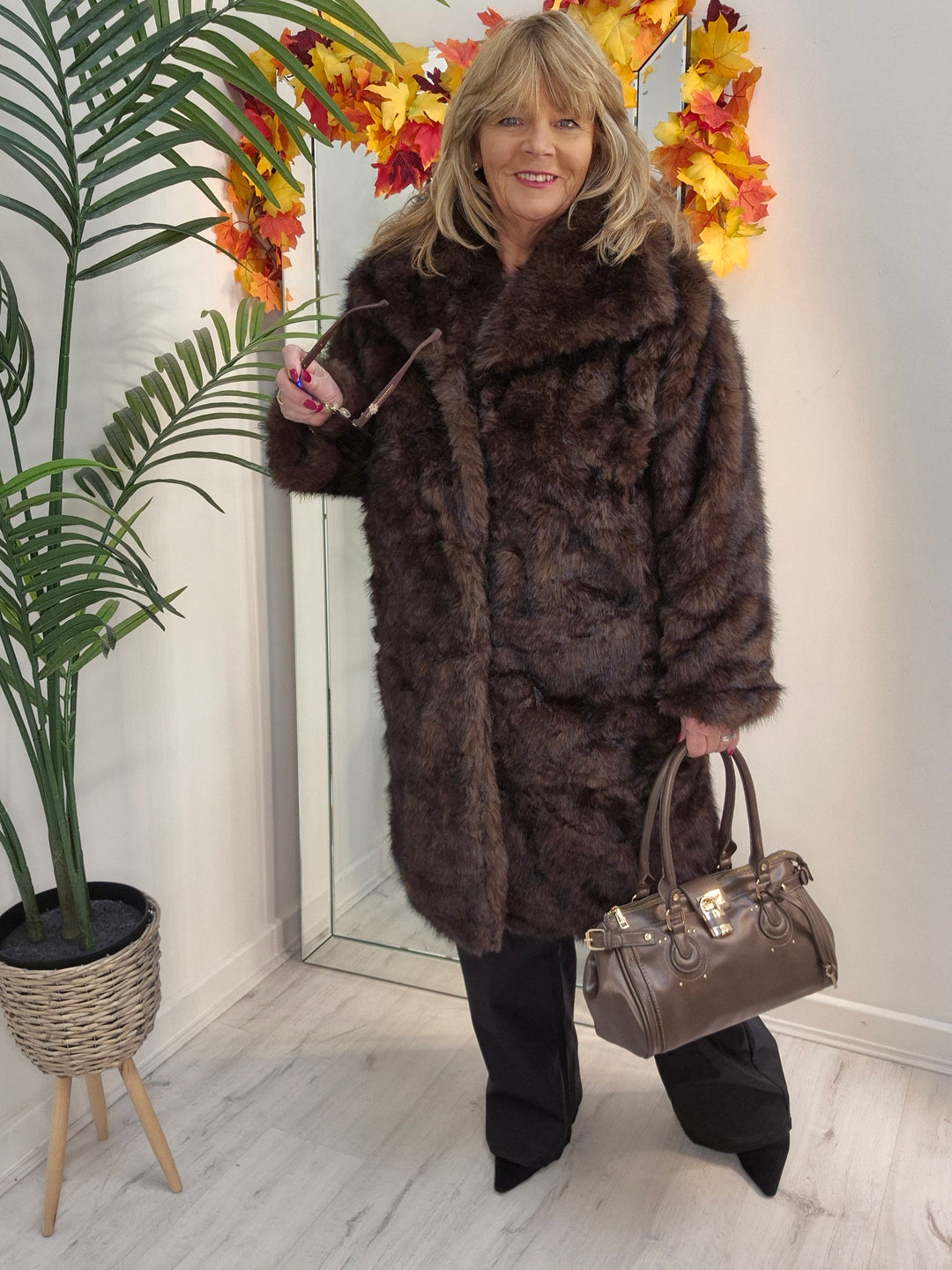 Oslo Faux Fur Coat - Chocolate/Dark Chocolate (One Size/Curvy - fitting from Size 16/18 to Size 20)