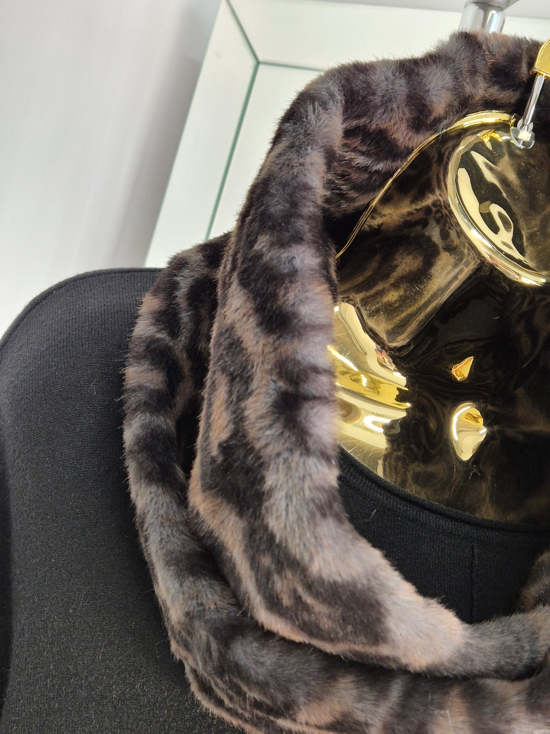 Oslo Faux Fur Infinity Snood - Leopard