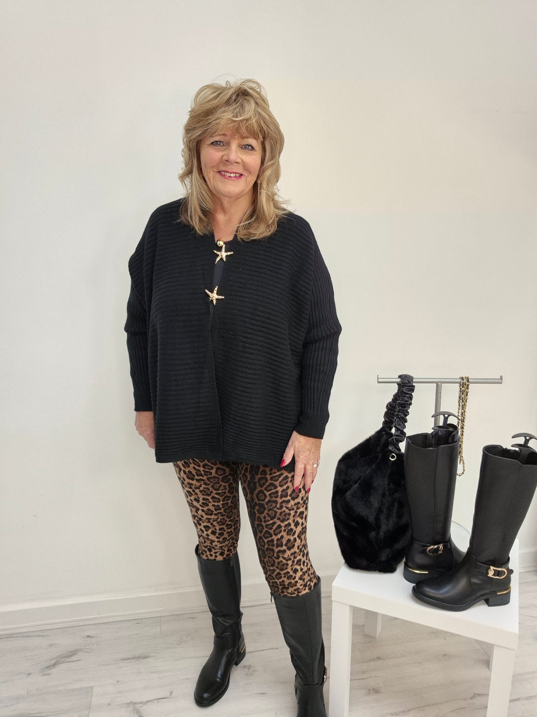 Lizzy Leopard Leggings (Soft Touch) - (choose your Size)