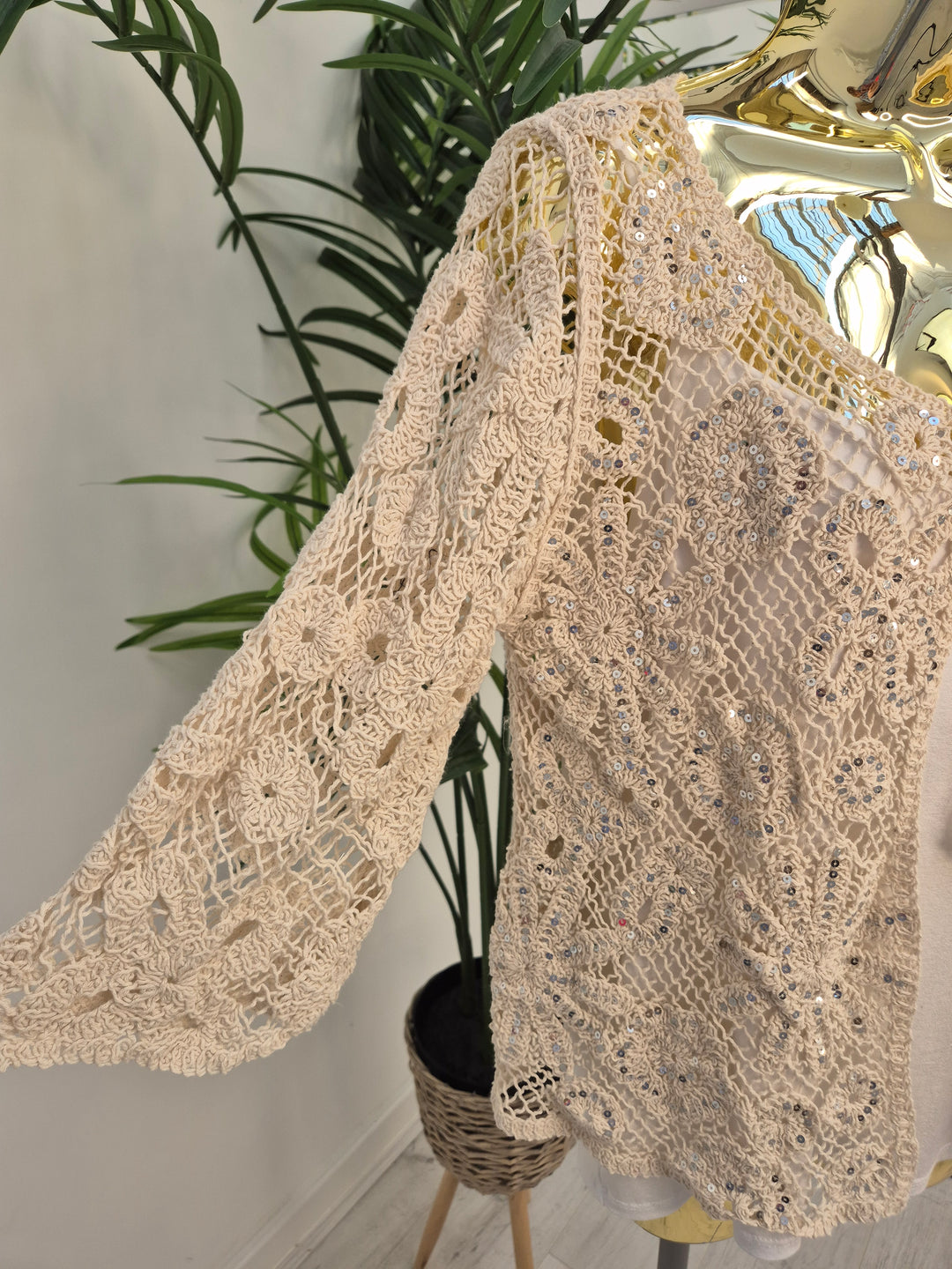 Es Cana Sparkly Shrug (One Size - fits from Size 10 up to Size 16) - Natural