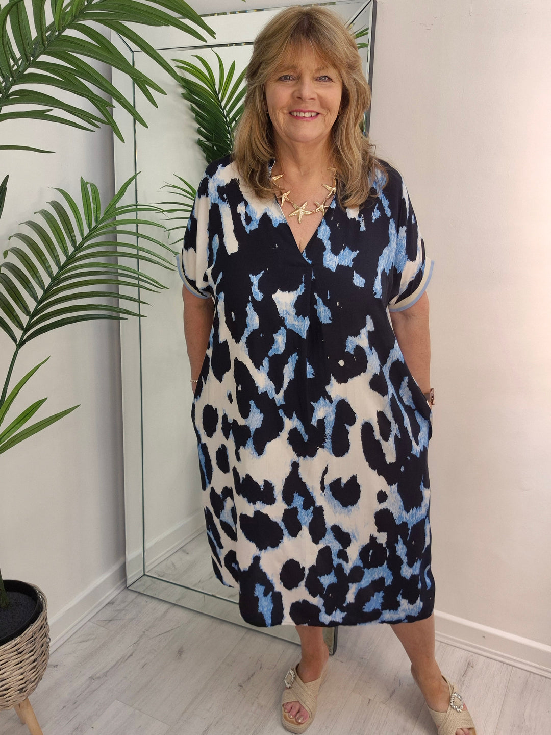 Leona Leopard Dress - (choose your Colour) (One Size/Curvy fitting from Size 14 to Size 20)