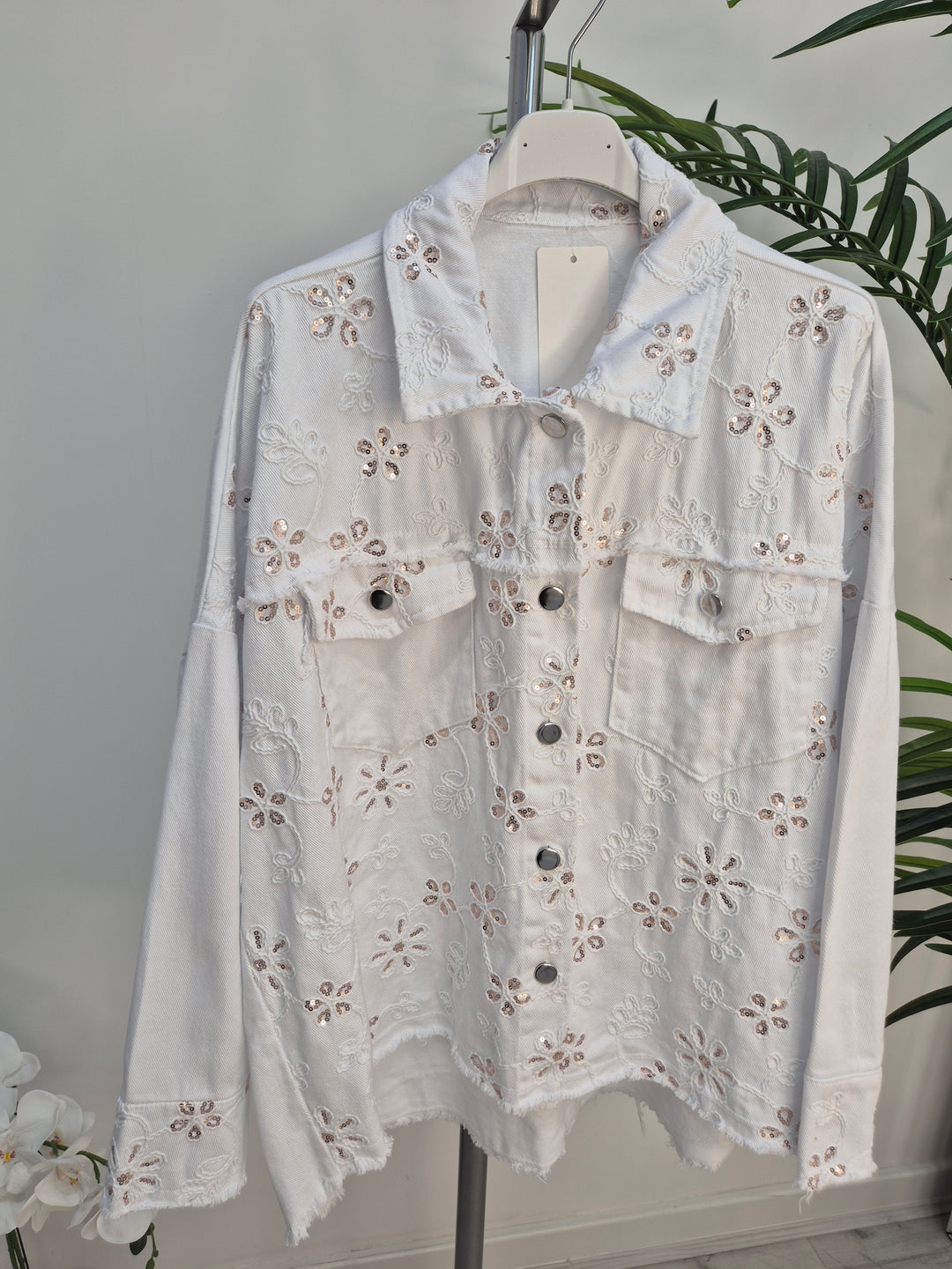 Dana Floral Sparkly Denim Shacket - White (One Size/Curvy, fitting from Size 10/12 up to Size 18) PRE-ORDER FOR DELIVERY MONDAY 2ND MARCH