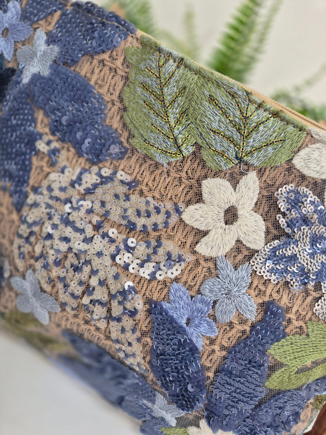 Floral Sequins Clutch Wristlet Bag - Blues