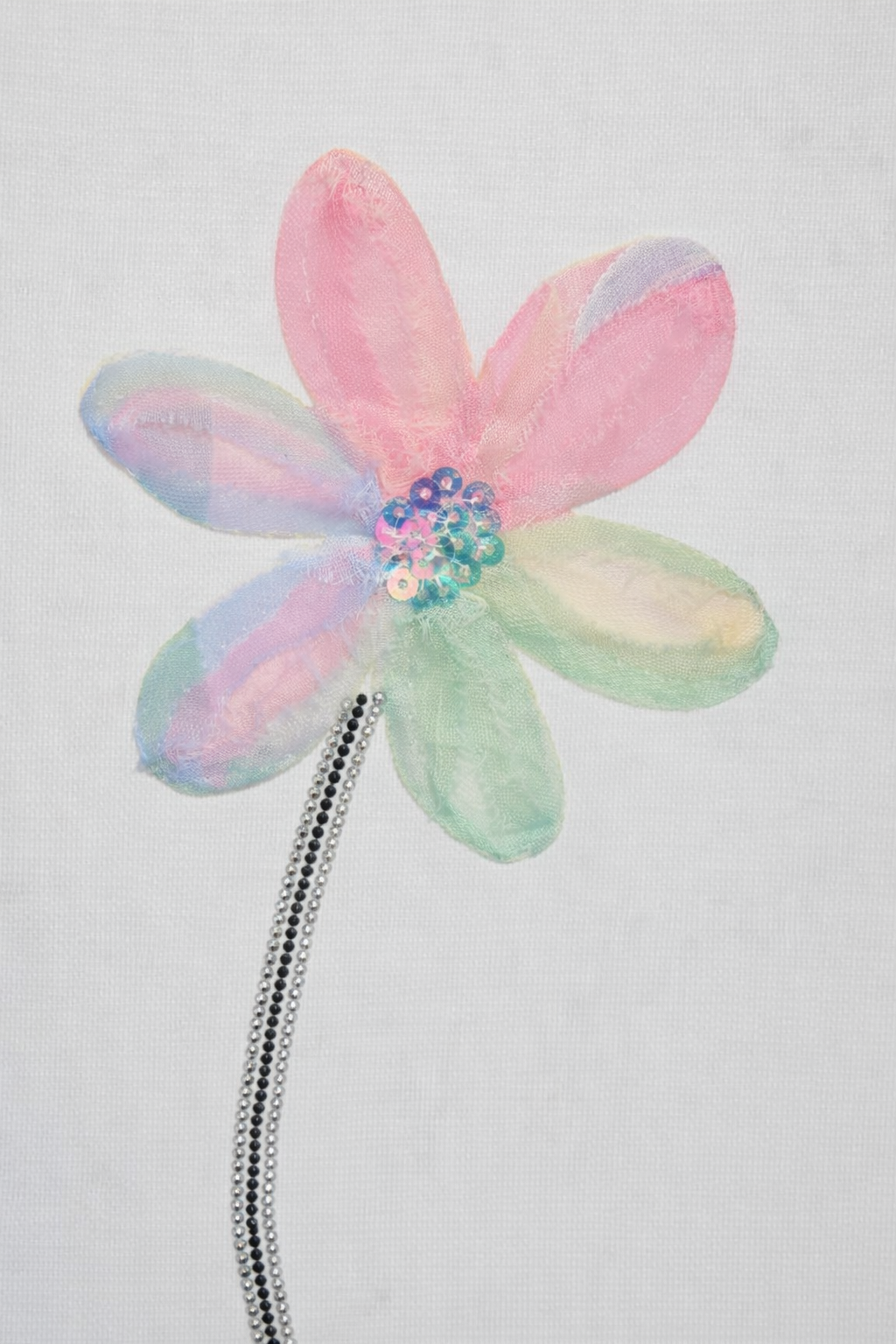 Daisy Crystal Tee Shirt  - White (One Size/Curvy, fits Size 12/14 to 16/18)