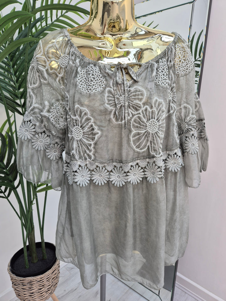 Florence Lace Top - (choose your Colour)