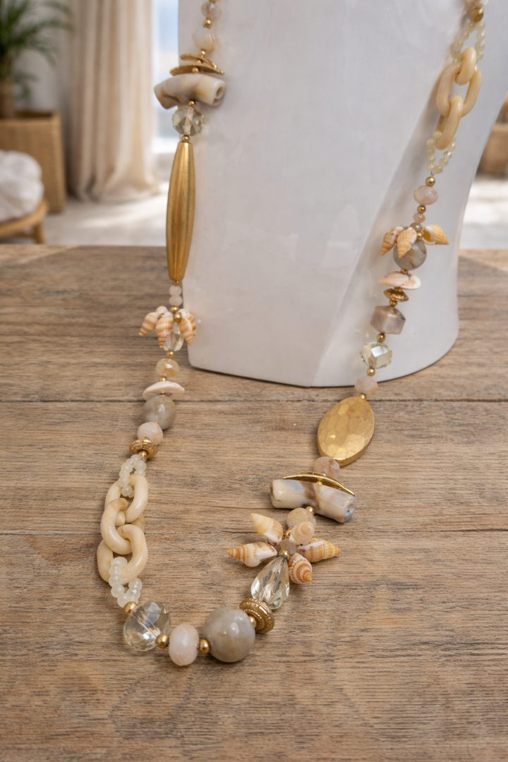 Statement Shell Necklace - White/Gold