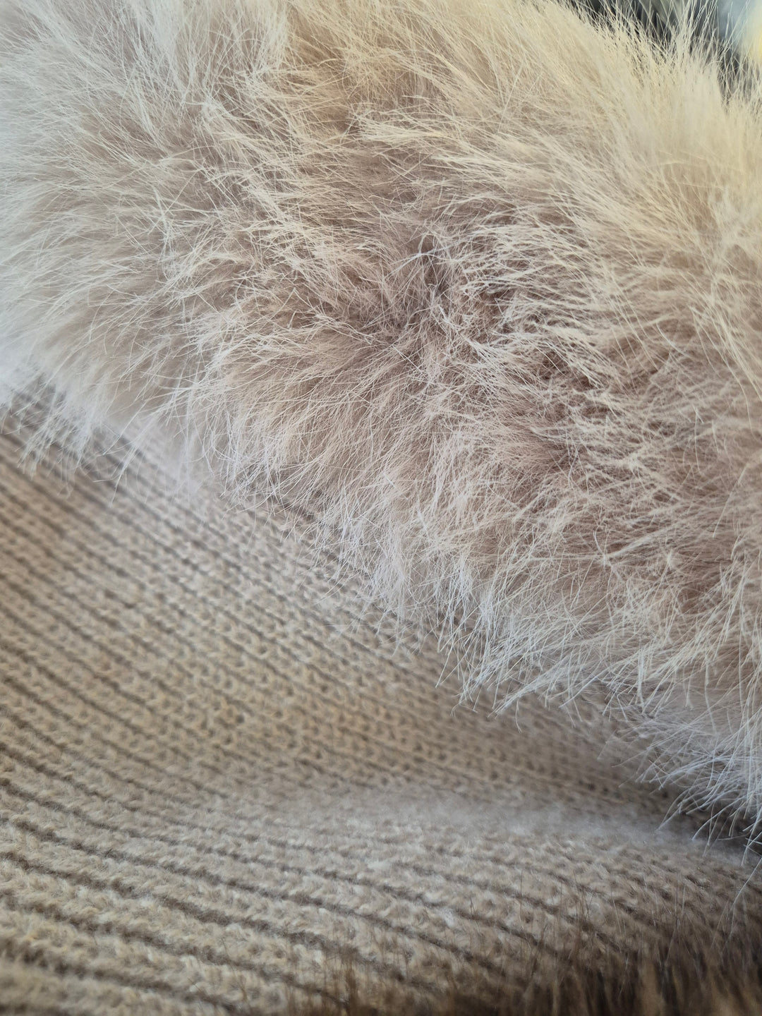 Oslo Faux Fur Hat with attached Scarf - Latte (Cashmere & Luxe Faux Fur)