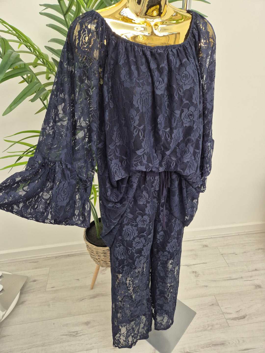 Florence Lace Bardot Co-ord Set - (choose your Colour) - (Curvy)