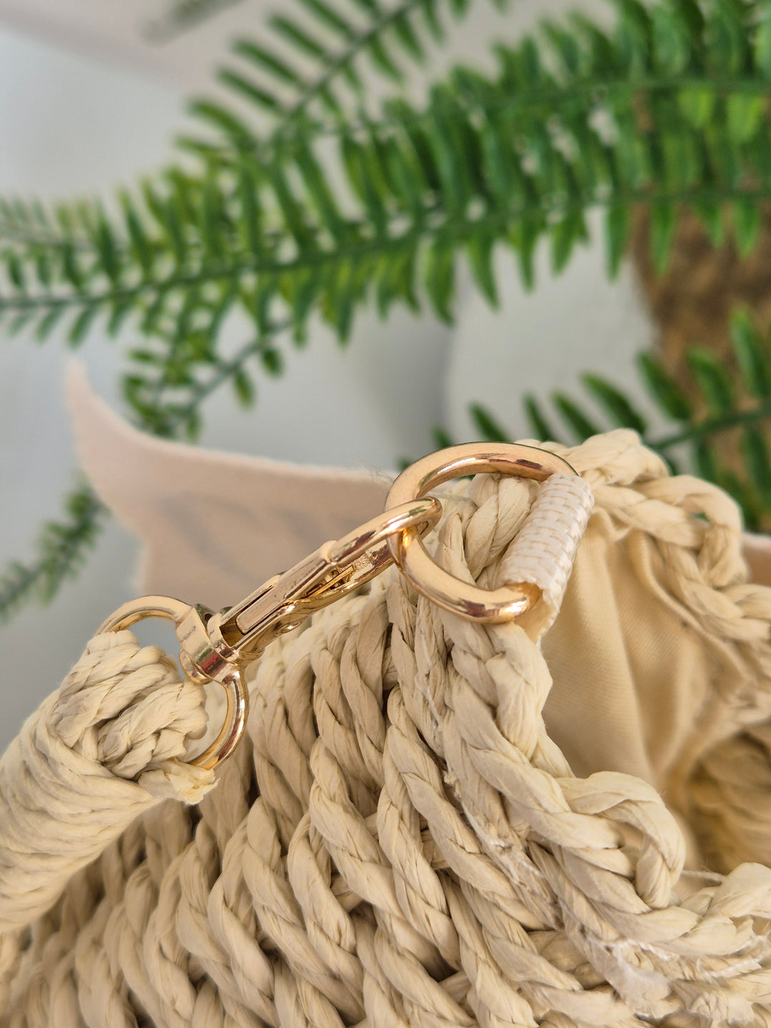 Chic Woven Raffia Bag with Dual Handles - Natural