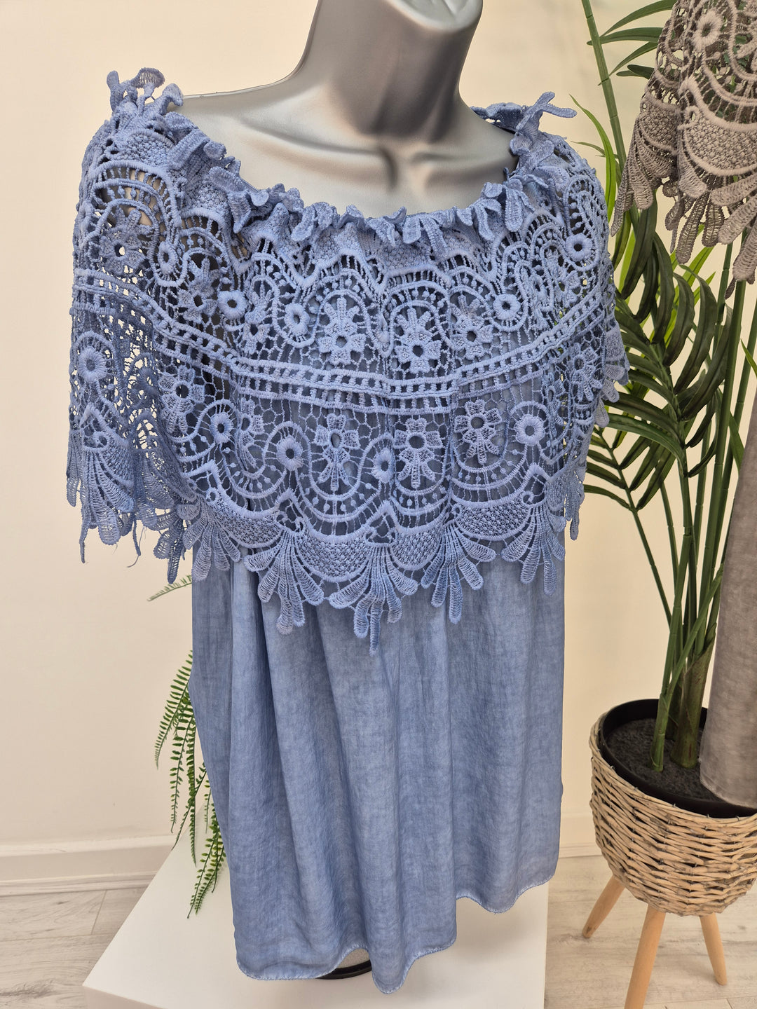 Florence Lace Bardot Top - (choose your Colour)